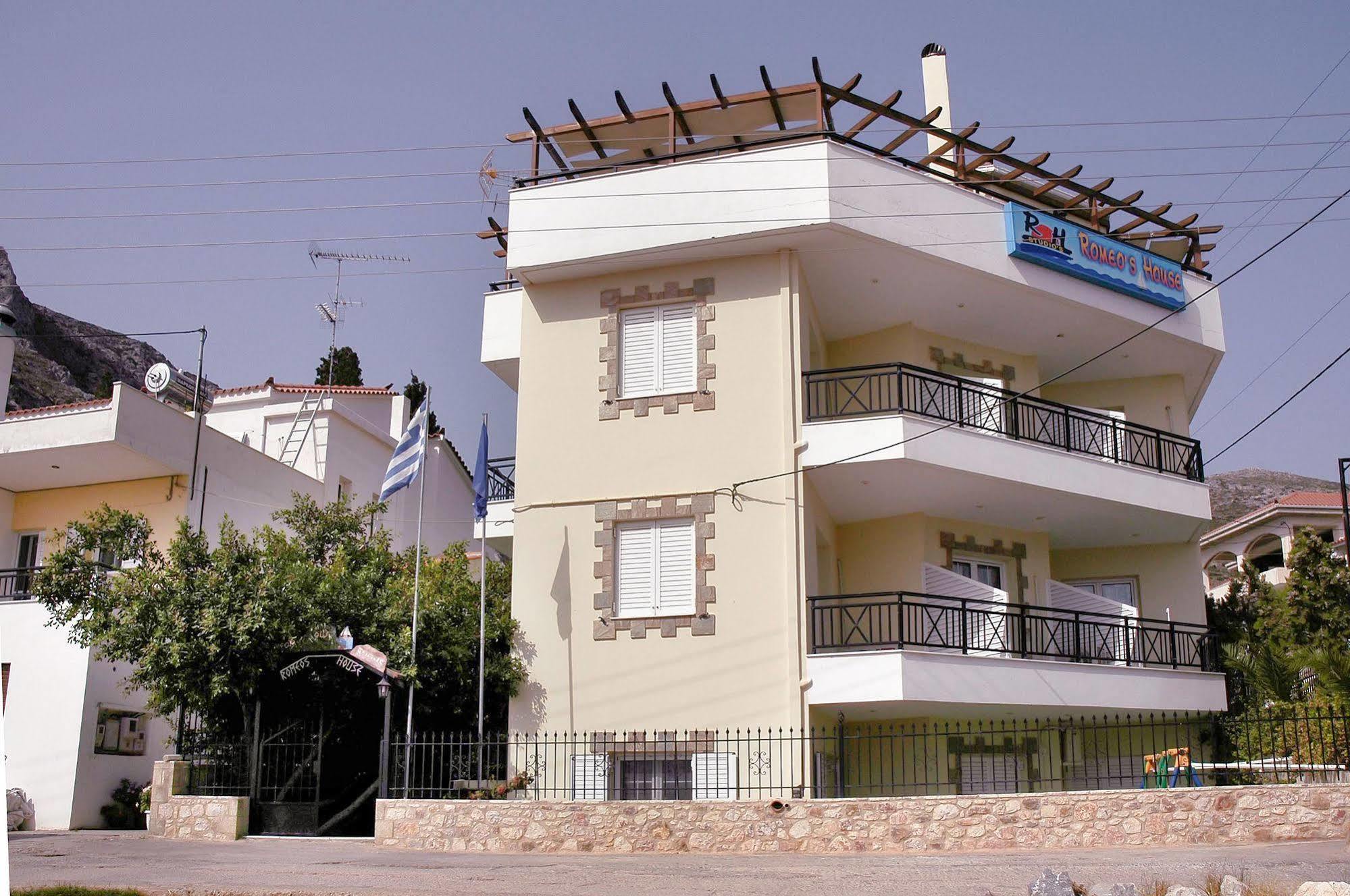 Malvasia Corner Studios - Ex Romeo'S House Monemvasía Esterno foto